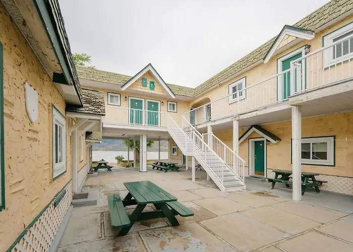1 Bedroom Suite 9 At Green Gables Resort
