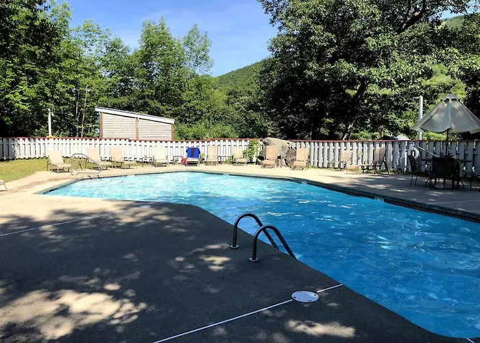 King Room With Loon Mountain & River Views, Indoor Pool