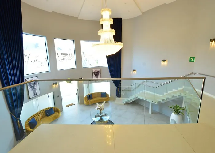 Sparrow Boutique Hotel