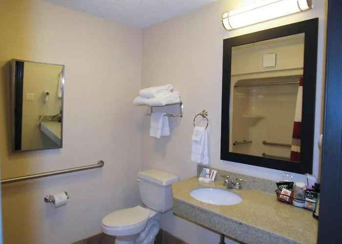 Red Roof Inn Fargo - I-94/ Medical Center