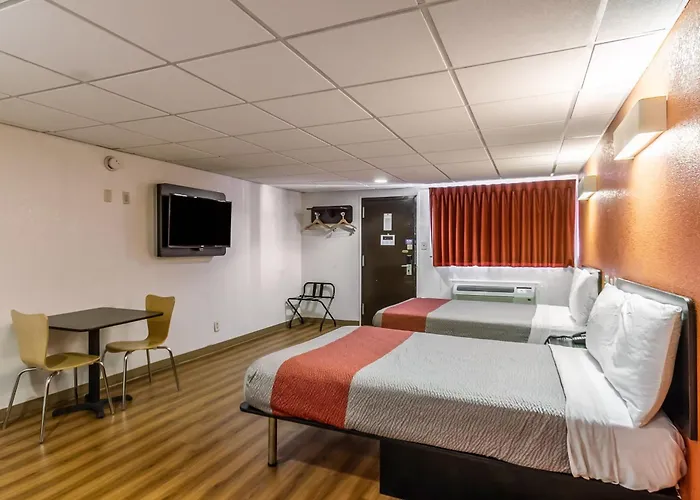 Hotel Elizabeth Near Newark Liberty International Airport New Jersey