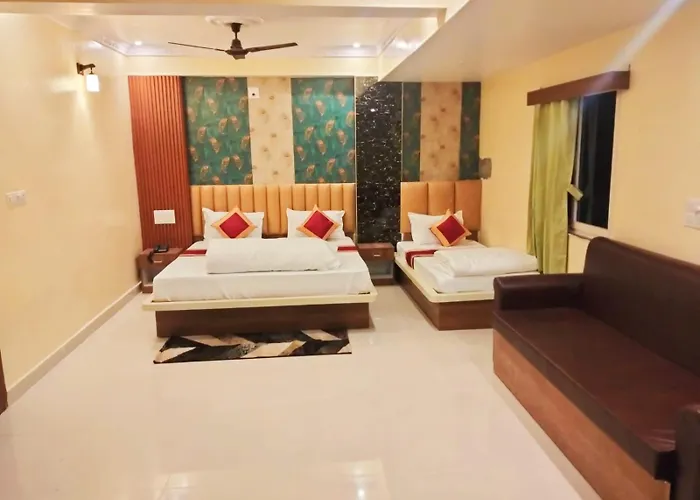 Hotel Ashtha Inn