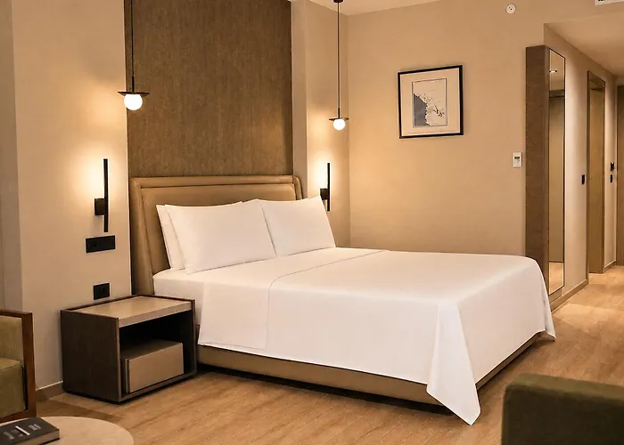 Chaonian Hotel