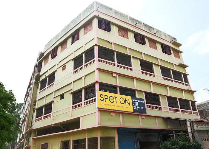 Spot On Indra Bhawan Lodge