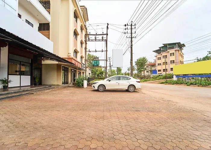 Itsy Hotels R S Bhavan, 2 Km From Mit Gate