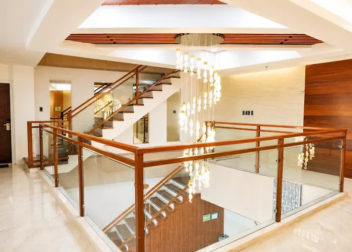 Starhomes Hotel & Cafe