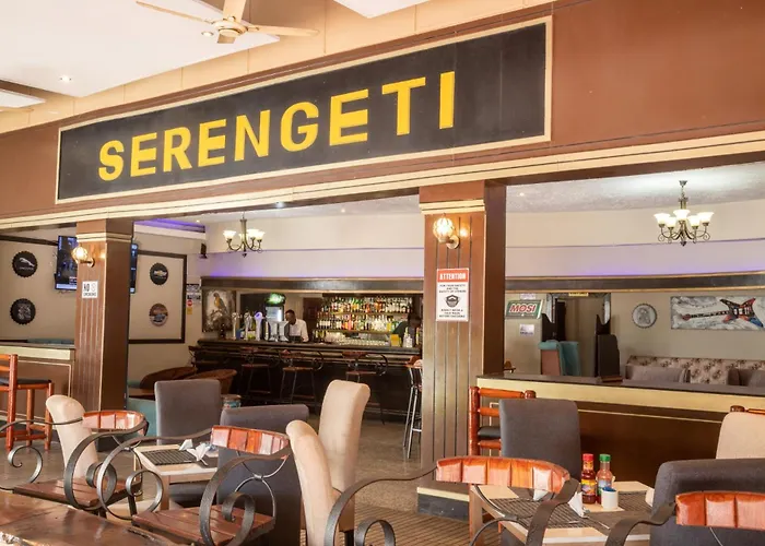 Zambezi Junction Lodge & Serengeti Restaurant