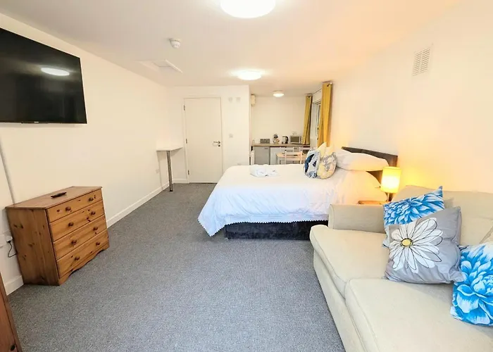 Parkside Lodge Hotel