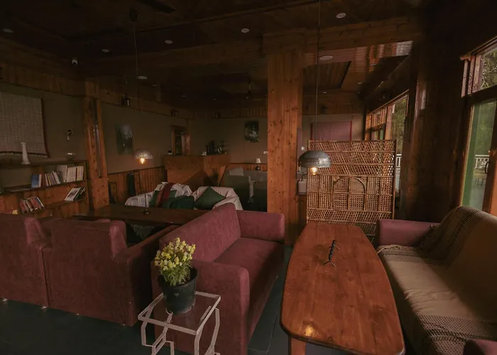 The Lazy And Slow Naggar, Manali