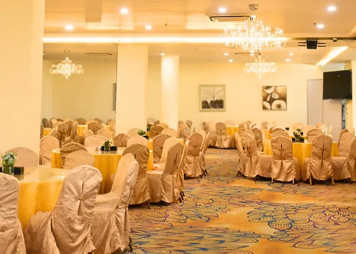 Greenmont Hotel & Apartment