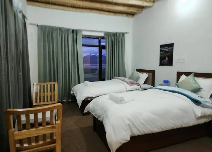 Zim Retreat Tsokar