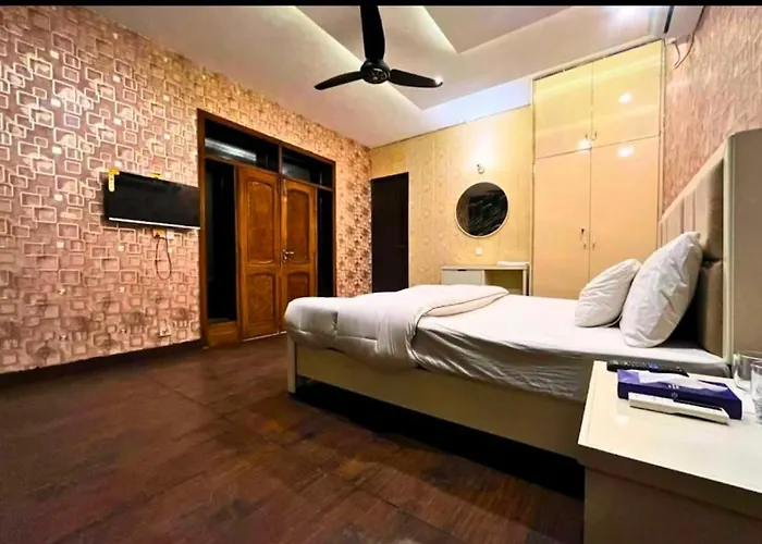 New Sky View Hotel