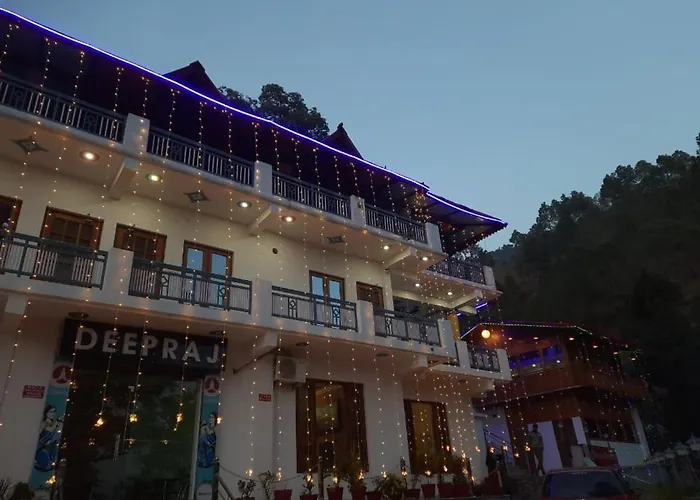 Deepraj Homestay And Restuarant