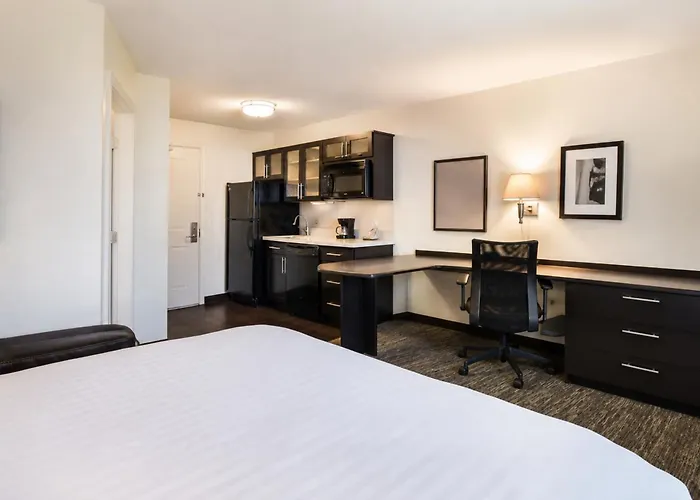 Blue Way Inn & Suites Extended Stay Bloomington Airport - Minneapolis