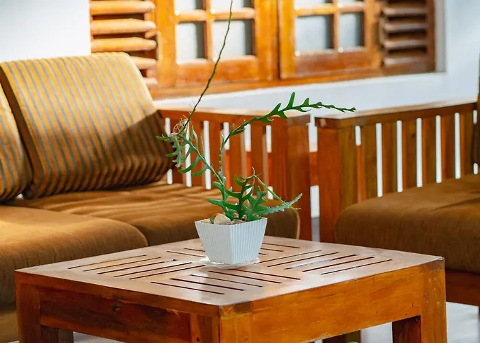 Mountain Edge By Yala Odyssey