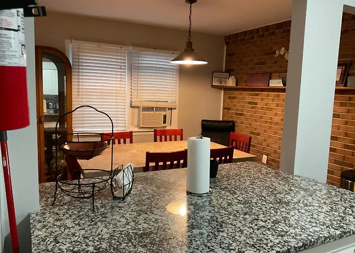 Room For Rent In A House Booking Roommate Long Branch
