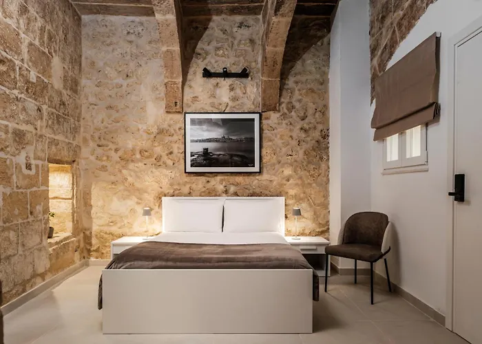 Casa Radiant