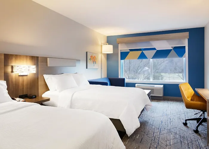 Holiday Inn Express & Suites Barrie South By Ihg