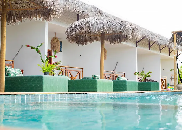 Pura Vida Hotel