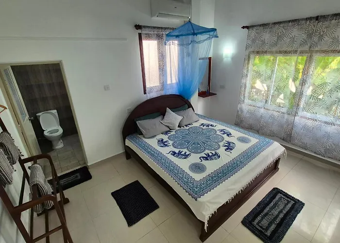 Native Souls Beach Hotel