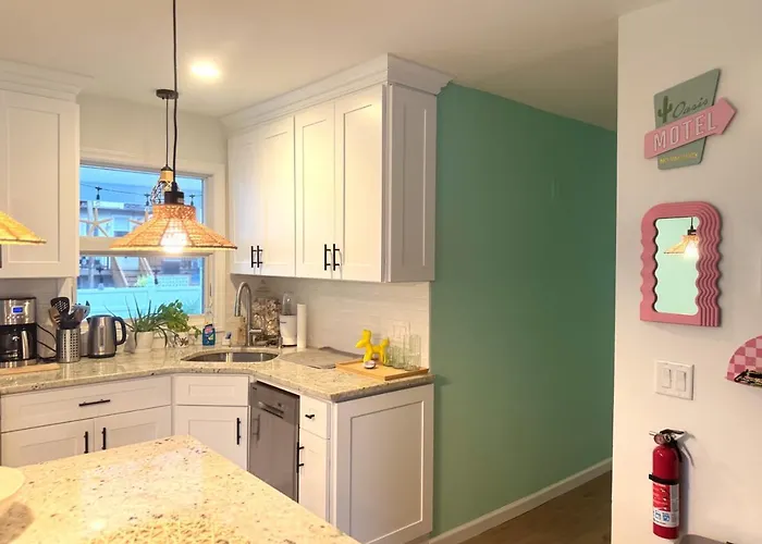 Bright Lavallette 2Br Private Yard Walk To Beach