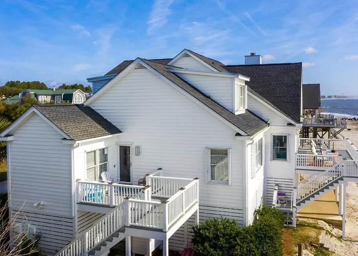 Marshall Blvd 2907 C - Ocean Spray At The Blue Horizon