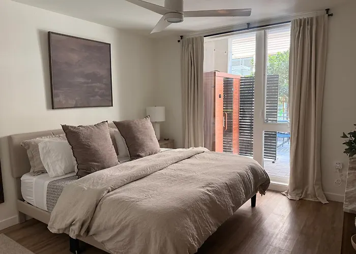 The Ember Downtown Sacramento Sauna 2 King Beds