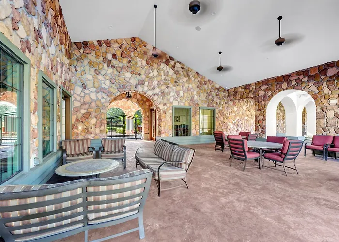 Bella Piazza Resort Condo Near Disney Orlando 3 Bed 3 Bath , Pool & Hot Tub !