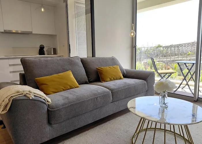 Ardomus Stay 1 By Susys Holidays