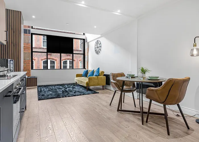 Modern Luxury Apartment In Birmingham Jewellery Quarter Stylish 1 Bedroom Flat With Fully Equipped Kitchen Fast Wifi & Smart Tv Walking Distance To Bullring & Birmingham City Centre No 4