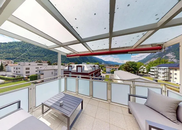 4 Zimmer Wohnung mit Balkon - Solution-Grischun