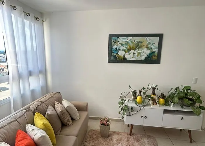 APTO CONFORTÁVEL l 6 MIN SHOPPING E RODOVIÁRIA