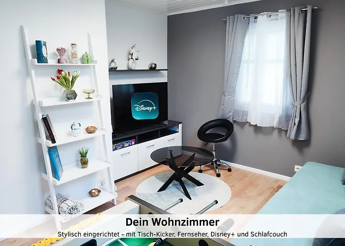 GlanzExperts Auszeit bei Berlin Balkon Kicker&DisneyPlus