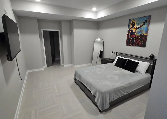 Immaculate Vibes Sunset View Condo