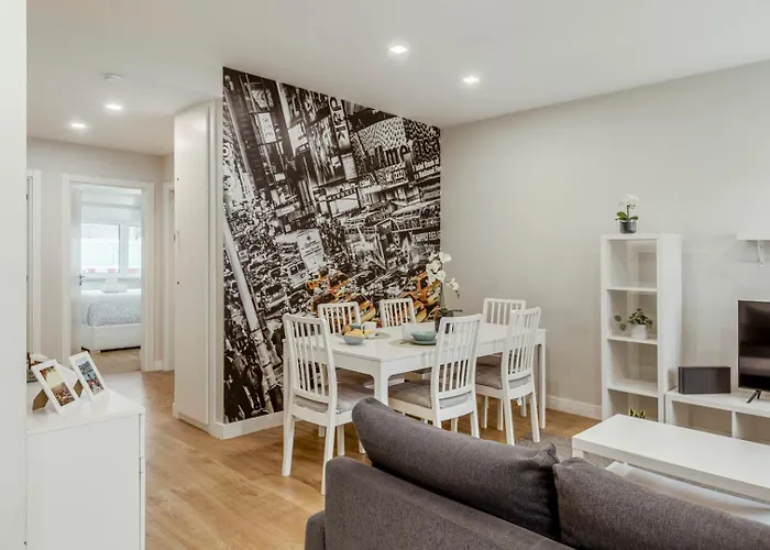 2-Bedroom Gem Central Odivelas