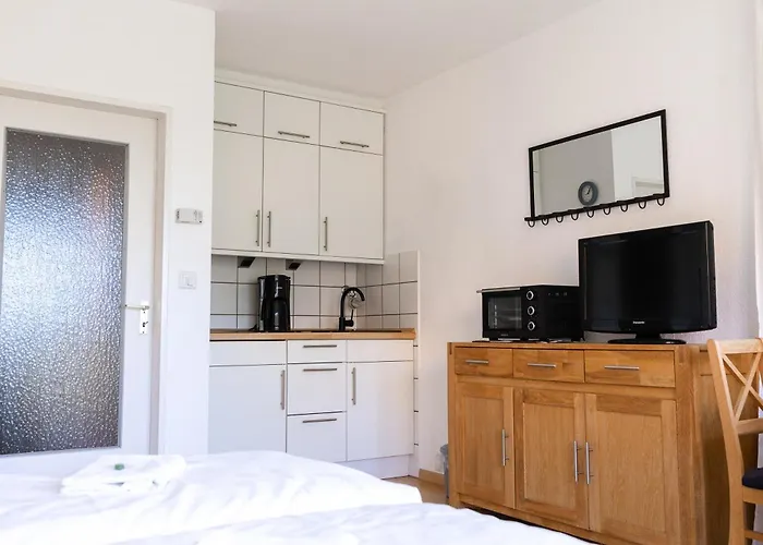 Strandnahe Ferienwohnung mit Privatweg, Spielplatz&Aufzug