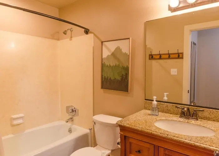 Updated Condo In Logan