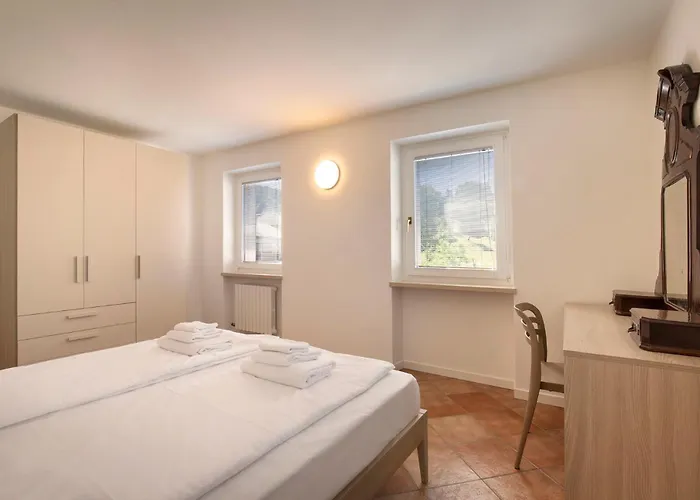 Casa Gloria - In Centro A San Zeno Di Montagna
