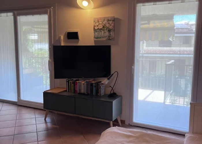 Vigneti Garda Lake Apartment