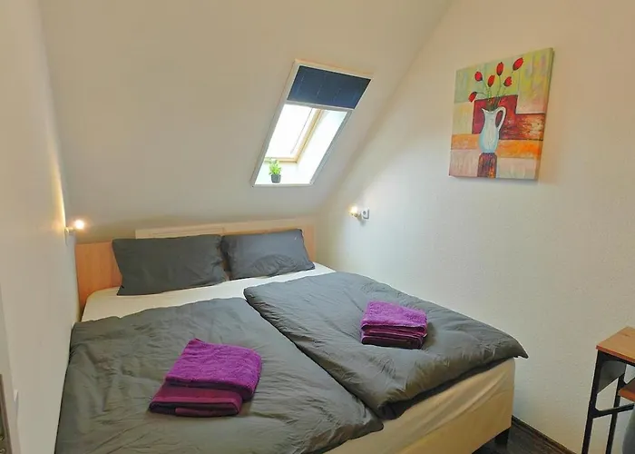 Schwert Apartment S25 Free Parking&WIFI