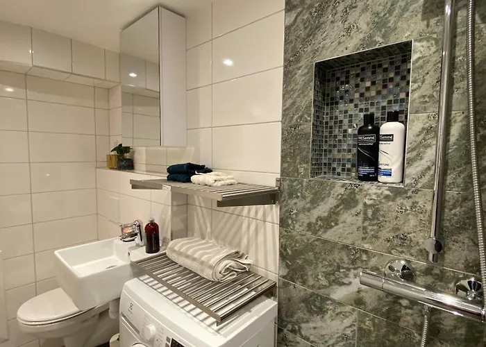 Luxury Studio 15 Min From City Center Of Gothenburg