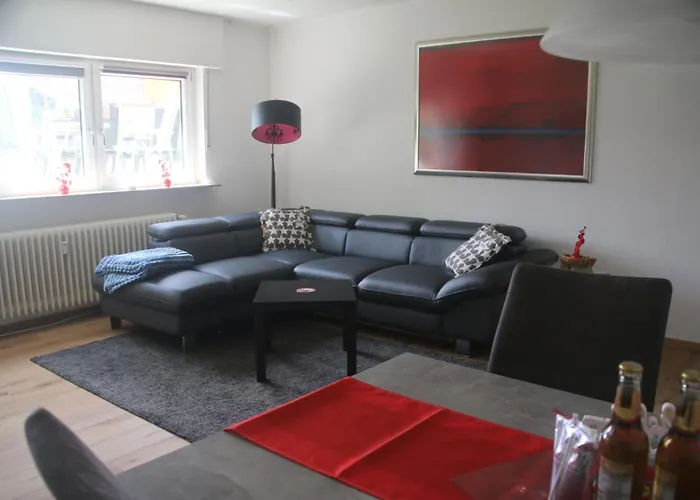 95 qm kühle 2 SZ Wohnung mit BBQ Garten