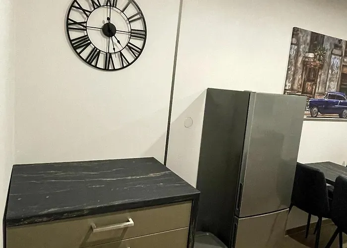 Booknow - 2-Room Apartment