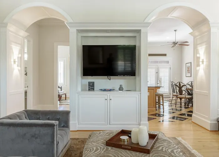 Downtown Greensboro Retreat