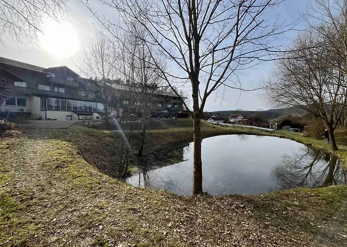 Hunting Suite With Lake View