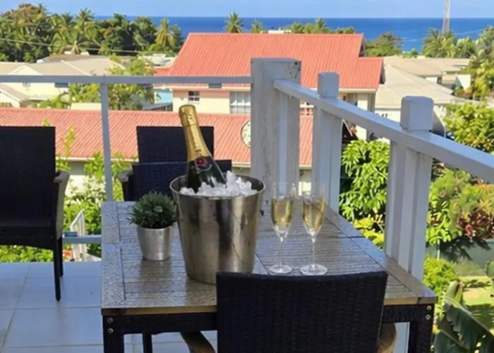 Stylish Apartment 6 Minutes Walk To Mullins Beach