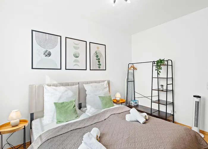 GOLTAN Apartment in Neutraubling - Zentral, WIFI, Parkplatz