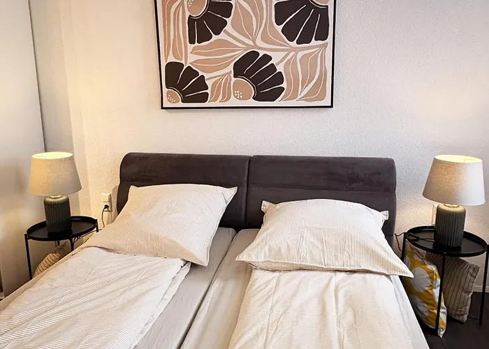 Stylisches 2 Zimmer Designer City-Apartment Hockenheim nahe Hockenheimring bis 4 Gäste