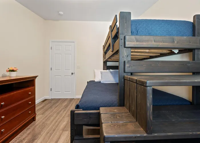 Stylish 2-Bedroom Updated Village Getaway