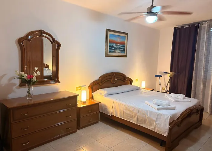 Cozy Apartment With Terrace - Casa Angela